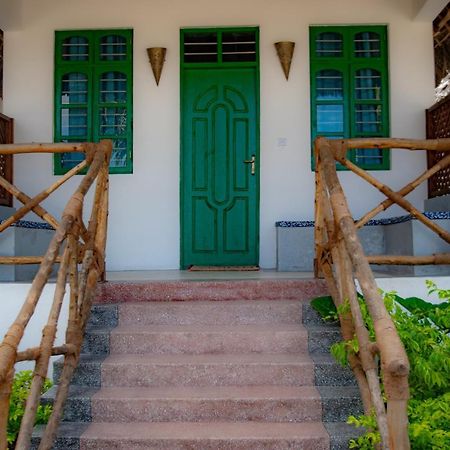 Jabali Bungalows Lodge Paje Exteriör bild
